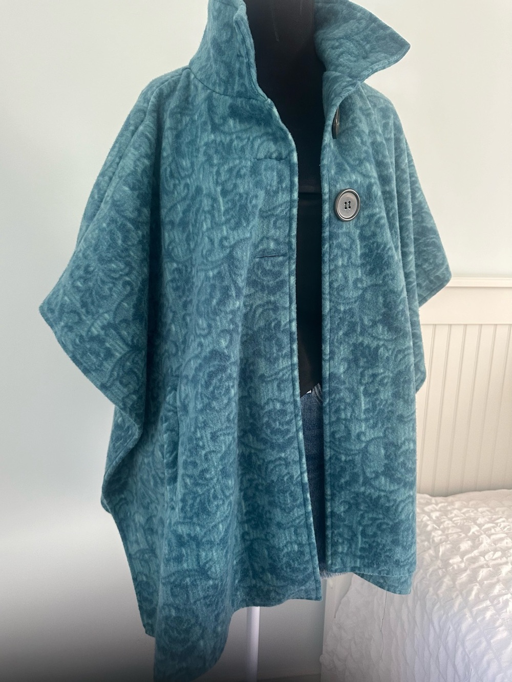 VINTAGE LE MODA TEAL FLEECE CAPE PONCHO – ONE SIZE